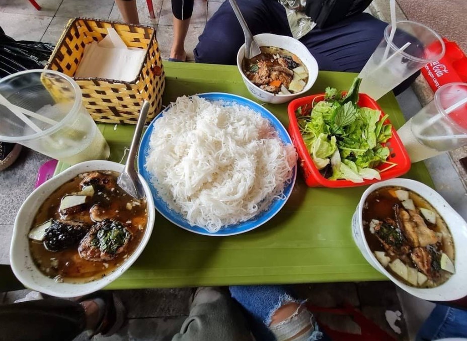Bún chả Hà Nội - #6 quán ngon được lòng thực khách